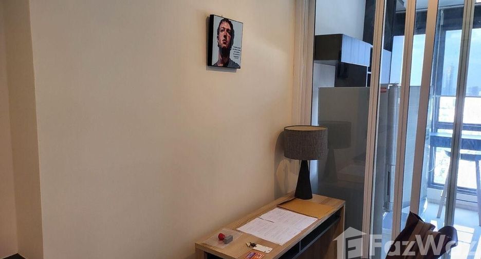 Condo en alquiler de 1 habitaciones en Khlong Toei, Bangkok
