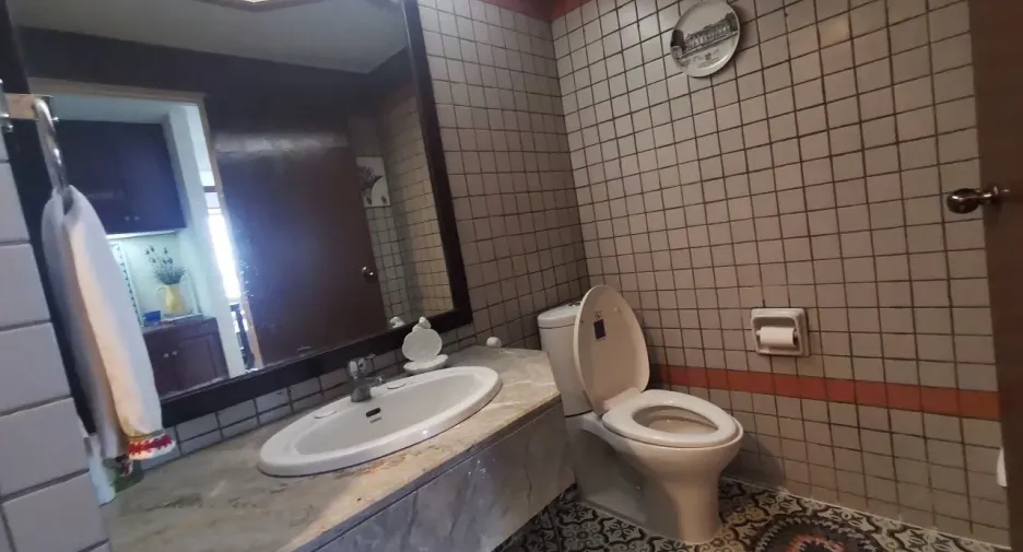 Condo en alquiler de 2 habitaciones en Phra Nakhon, Bangkok