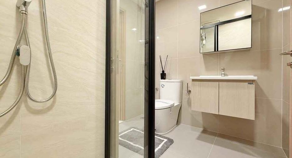 Wohnung zur Miete mit 1 Zimmer in Huai Khwang, Bangkok