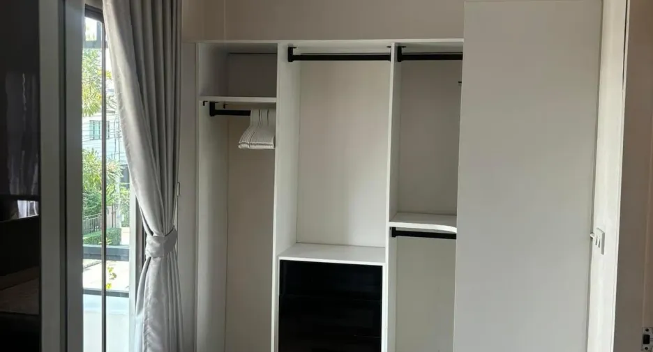 出租 3 卧室 独立屋 在 Bang Phli, Samut Prakan