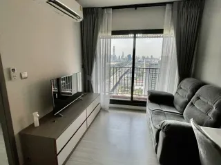 Wohnung zur Miete mit 1 Zimmer in Huai Khwang, Bangkok