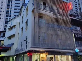 Gewerbefläche zur Miete in Khlong Toei, Bangkok