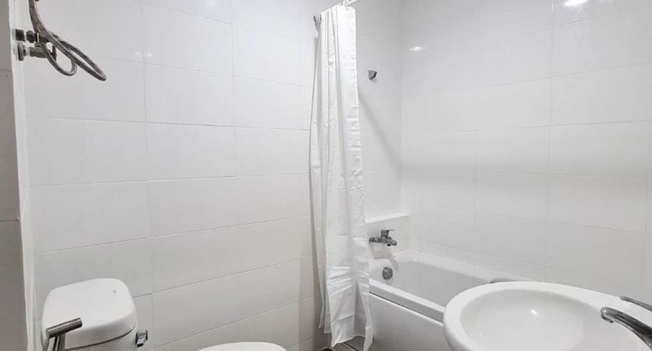 For rent 2 ベッドルーム condo in Khlong Toei, Bangkok