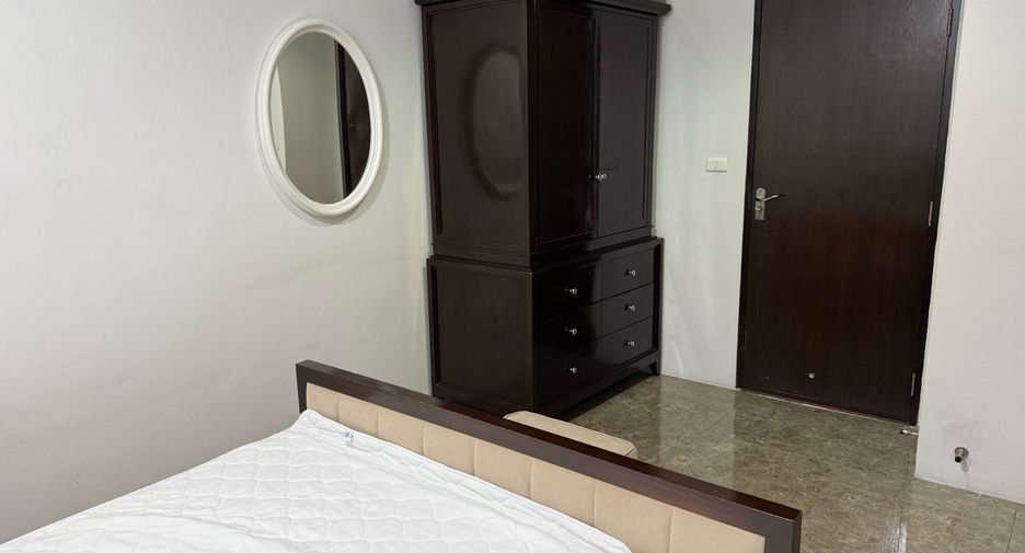 Wohnung zur Miete mit 2 Zimmer in Ratchathewi, Bangkok