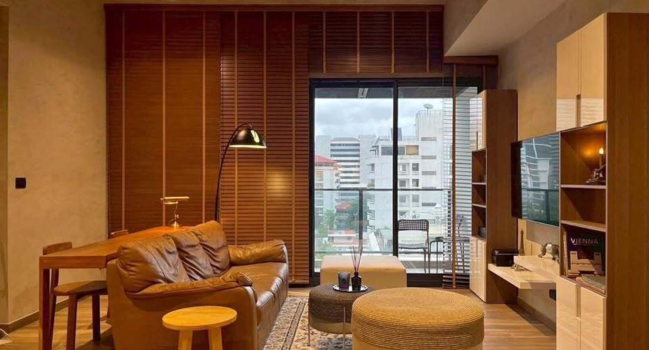 For rent 2 bedrooms condo in Watthana, Bangkok