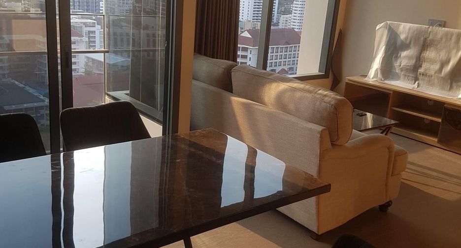 For rent 2 bedrooms condo in Watthana, Bangkok