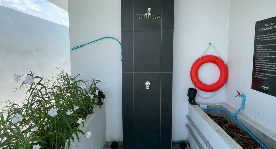 For rent 1 bed condo in Mueang Samut Prakan, Samut Prakan