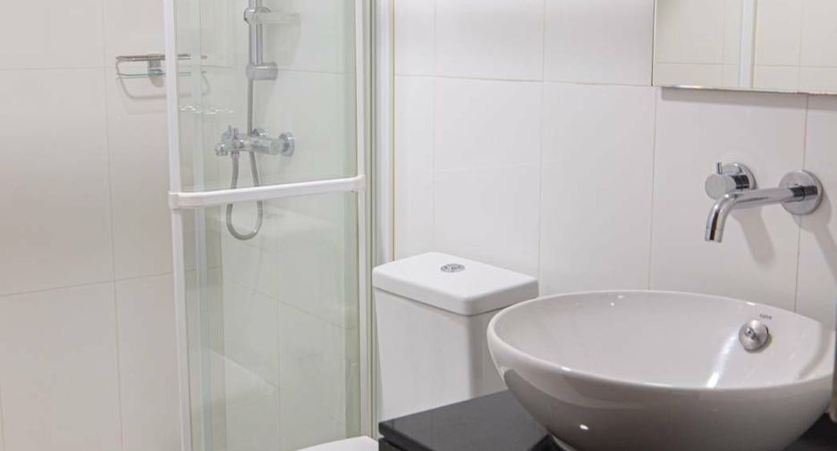 Wohnung zur Miete mit 2 Zimmer in Pathum Wan, Bangkok