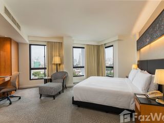 For rent 3 bedrooms condo in Yan Nawa, Bangkok