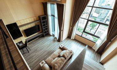 Condo en alquiler de 1 habitaciones en Bang Rak, Bangkok