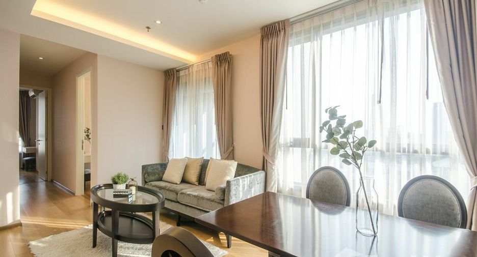 For rent 2 bedrooms condo in Watthana, Bangkok