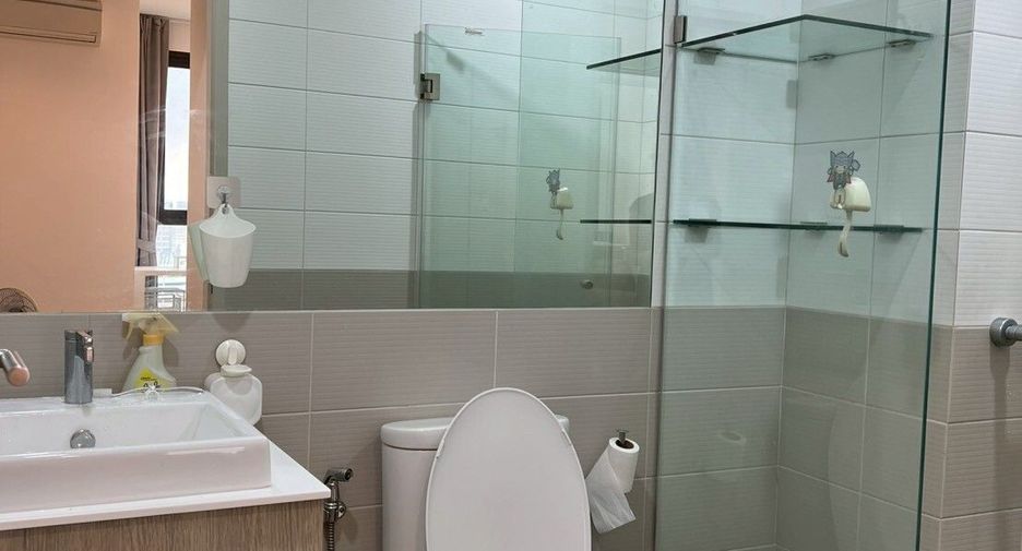 For rent 1 bed condo in Ratchathewi, Bangkok
