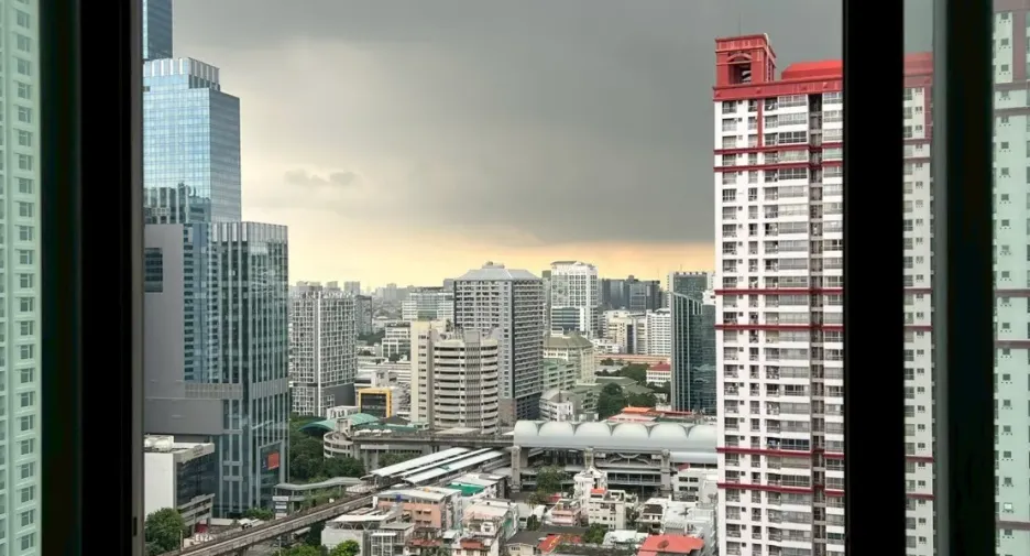 For rent 1 bed condo in Ratchathewi, Bangkok