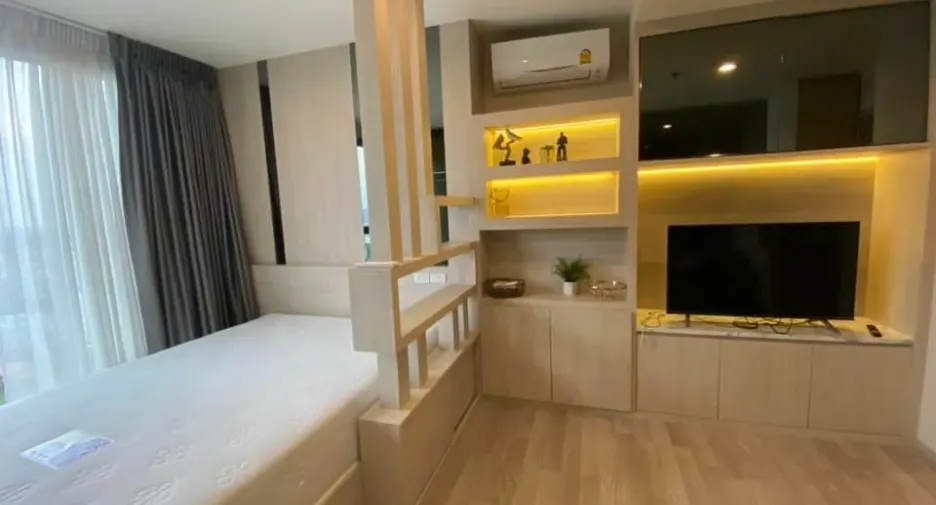 À louer studio condo à Bang Na, Bangkok