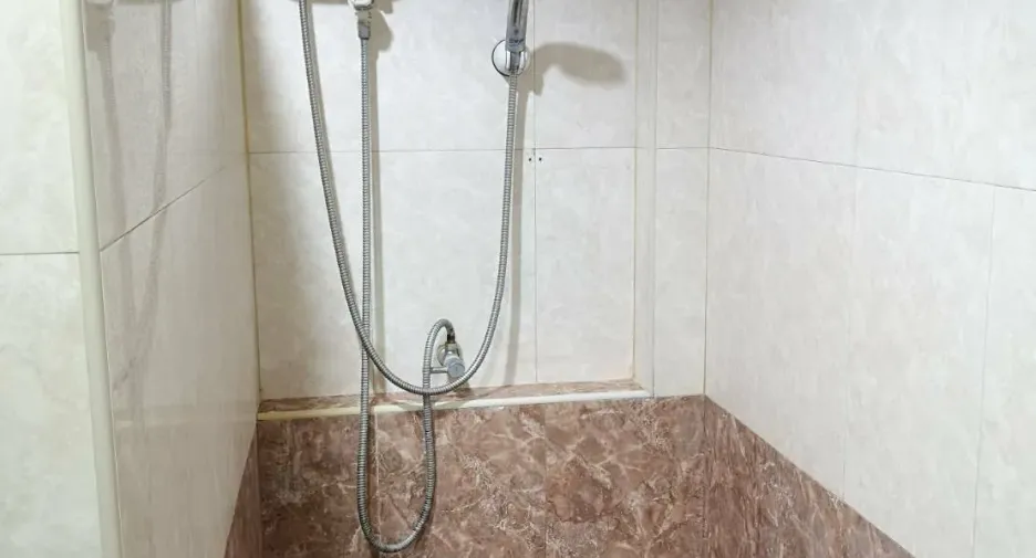 For rent 3 bedrooms townhouse in Yan Nawa, Bangkok