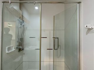 For rent 3 bedrooms townhouse in Bangkok Yai, Bangkok