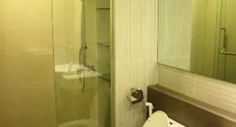For rent 1 bed condo in Phra Khanong, Bangkok