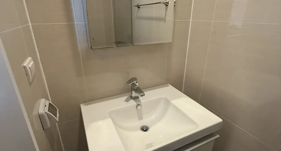 For rent studio condo in Khlong Toei, Bangkok