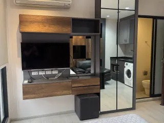 For rent studio condo in Huai Khwang, Bangkok