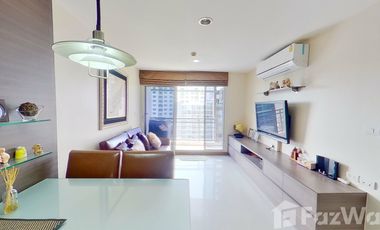 For rent 2 bedrooms condo in Phra Khanong, Bangkok