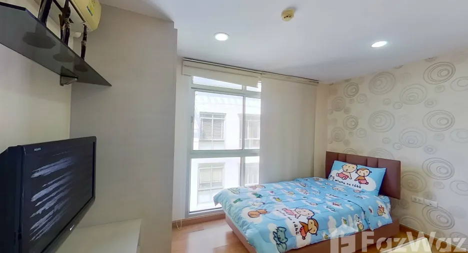 For rent 2 bedrooms condo in Phra Khanong, Bangkok