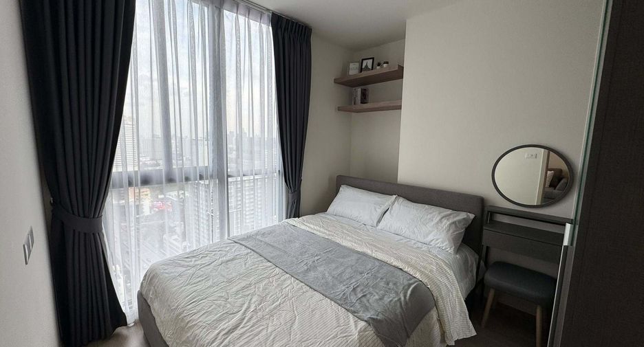 Condo en alquiler de 2 habitaciones en Huai Khwang, Bangkok