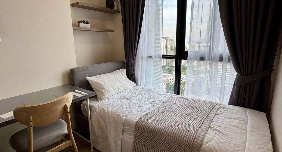 Condo en alquiler de 2 habitaciones en Huai Khwang, Bangkok