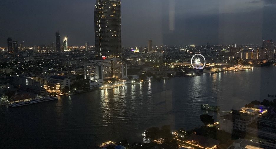 For rent studio condo in Khlong San, Bangkok