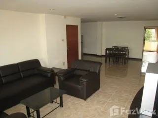 À louer 2 chambres appartement à Khlong Toei, Bangkok