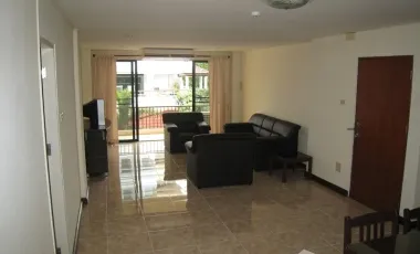 For rent 2 bedrooms apartment in Khlong Toei, Bangkok