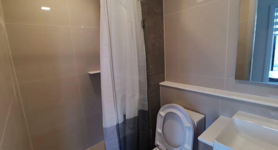 For rent 2 bedrooms condo in Phra Khanong, Bangkok