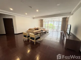 À louer 3 chambres appartement à Khlong Toei, Bangkok