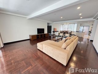 À louer 3 chambres appartement à Khlong Toei, Bangkok