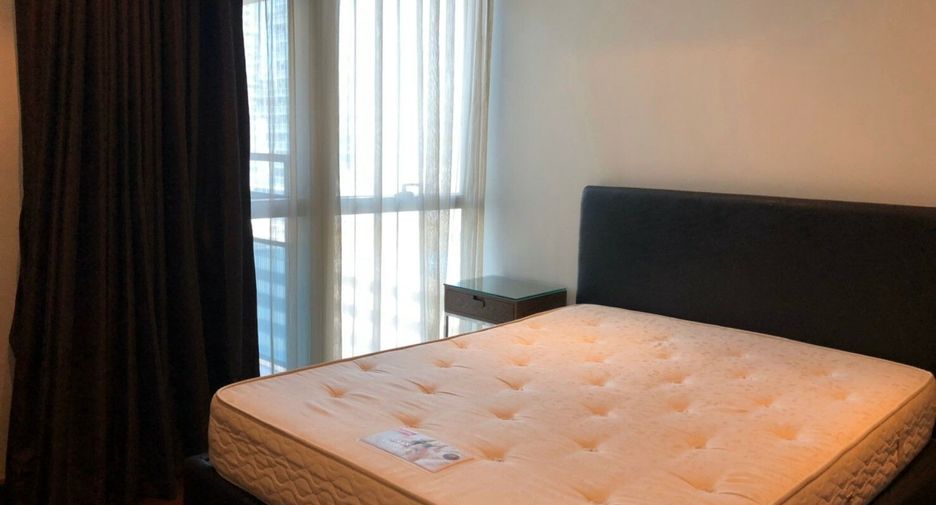 À louer 3 chambres condo à Pathum Wan, Bangkok