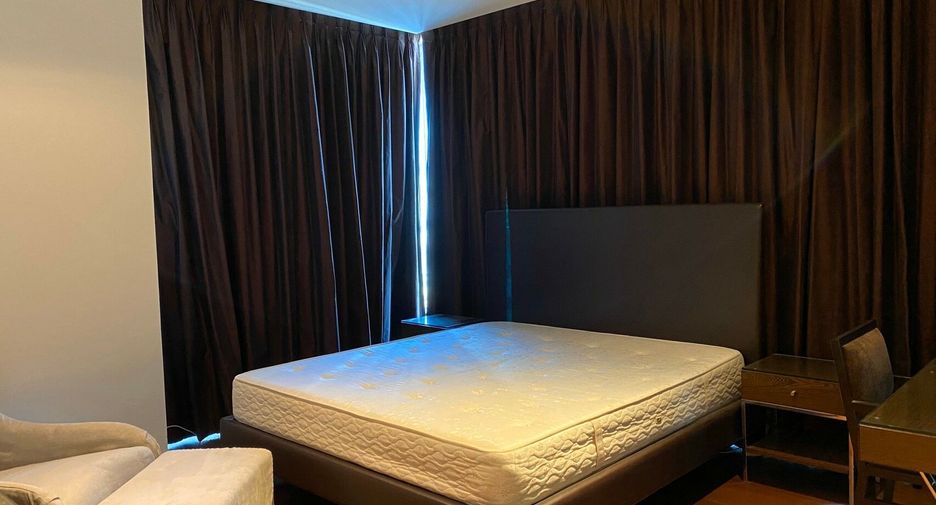 À louer 3 chambres condo à Pathum Wan, Bangkok