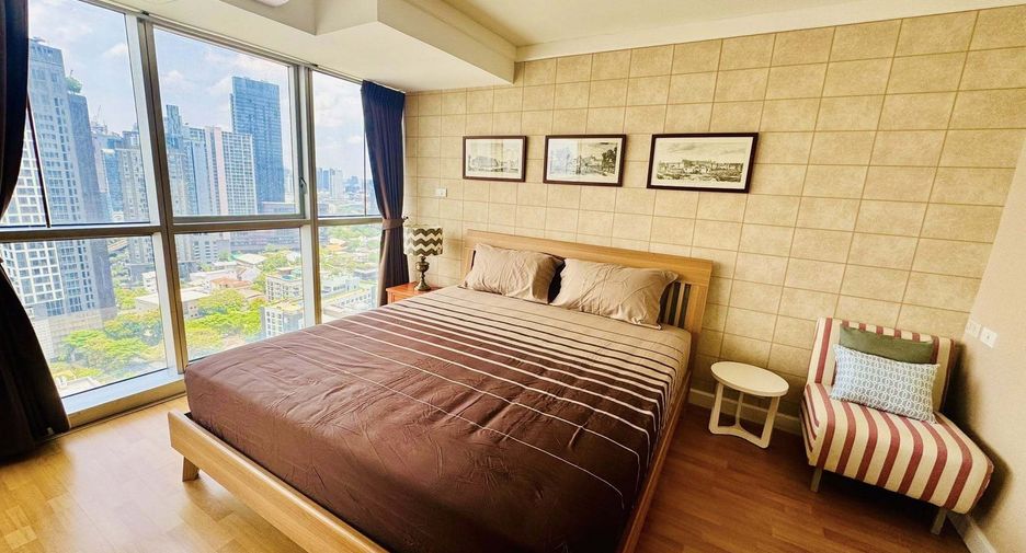 Condo en alquiler de 2 habitaciones en Khlong Toei, Bangkok