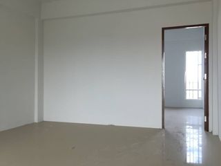 出租 3 卧室 独立屋 在 Phra Samut Chedi, Samut Prakan