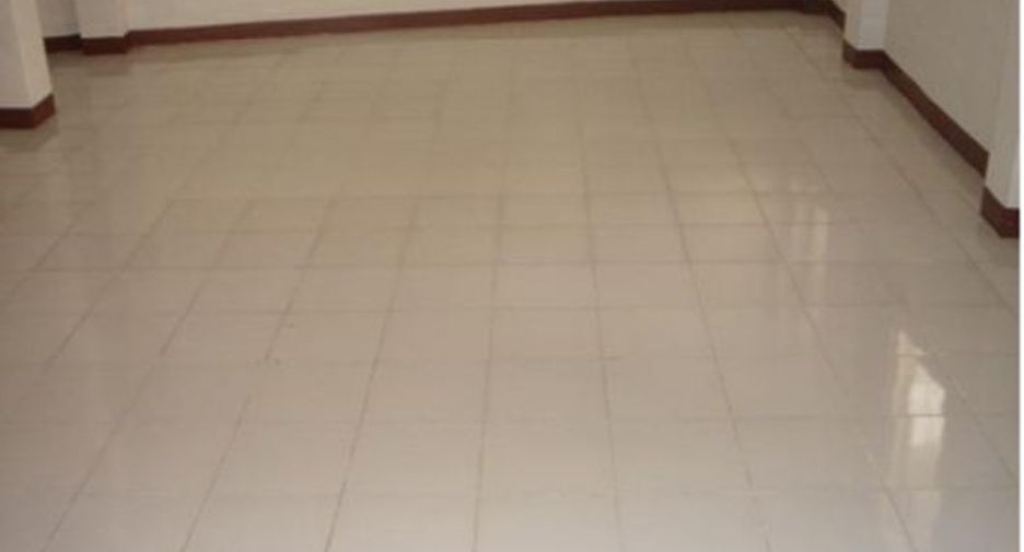 For rent 5 ベッドルーム townhouse in Watthana, Bangkok