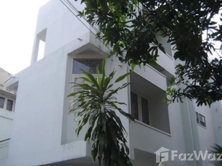 Reihenhaus zur Miete mit 5 Zimmer in Watthana, Bangkok