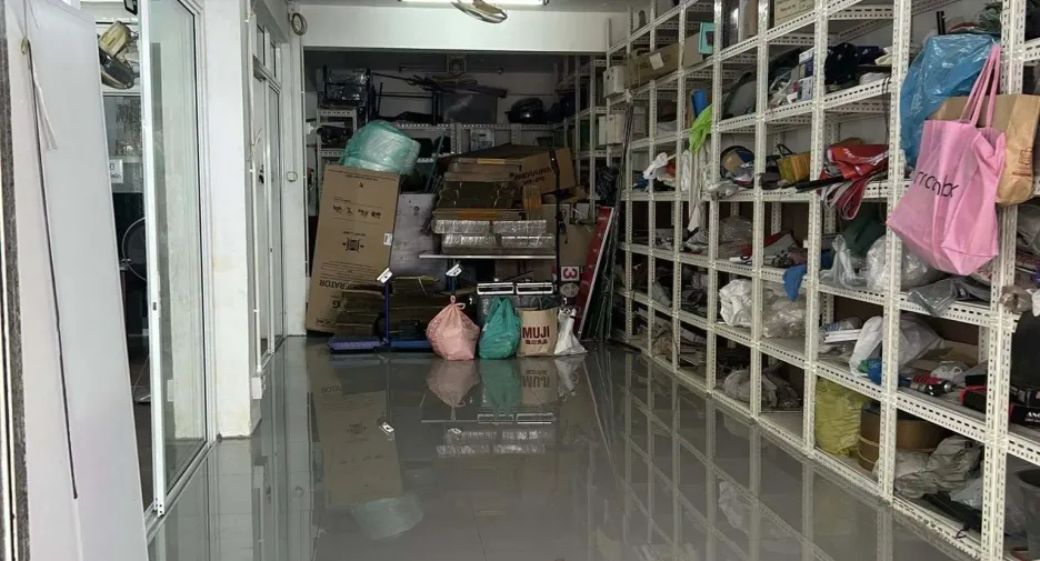 For rent retail Space in Ratchathewi, Bangkok