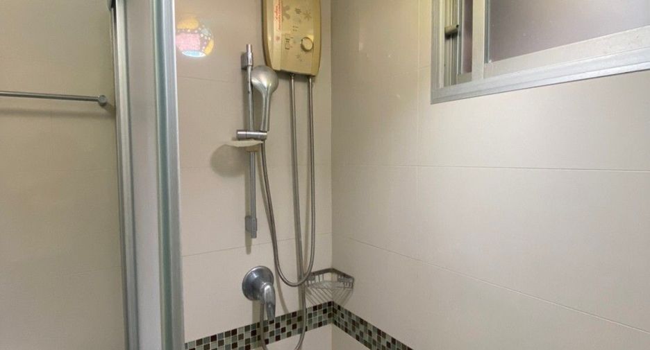 Condo en alquiler de 2 habitaciones en Yan Nawa, Bangkok