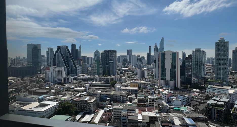 For rent studio condo in Bang Rak, Bangkok