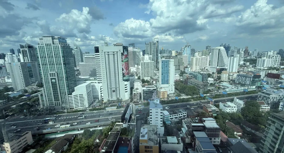 For rent 6 bedrooms condo in Pathum Wan, Bangkok