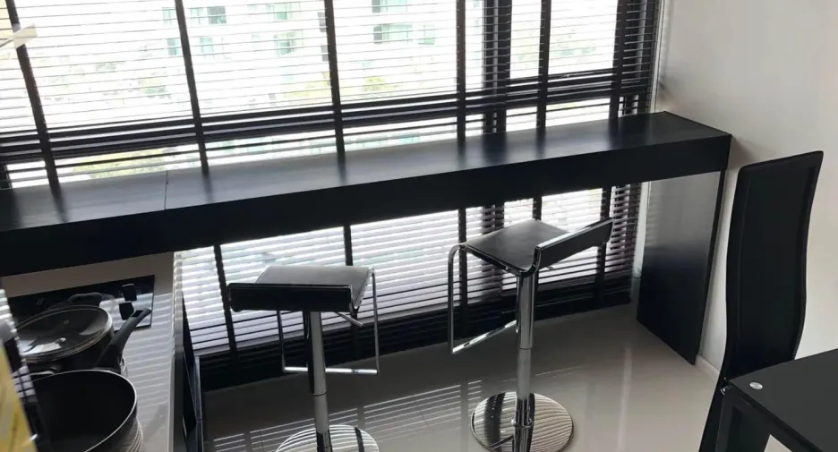 For rent 1 bed condo in Khlong Toei, Bangkok