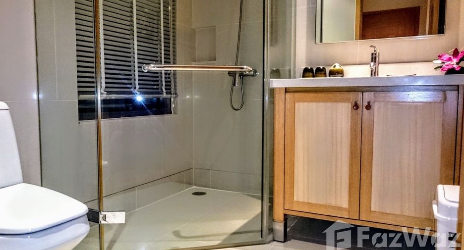 For rent 2 ベッドルーム condo in Khlong Toei, Bangkok