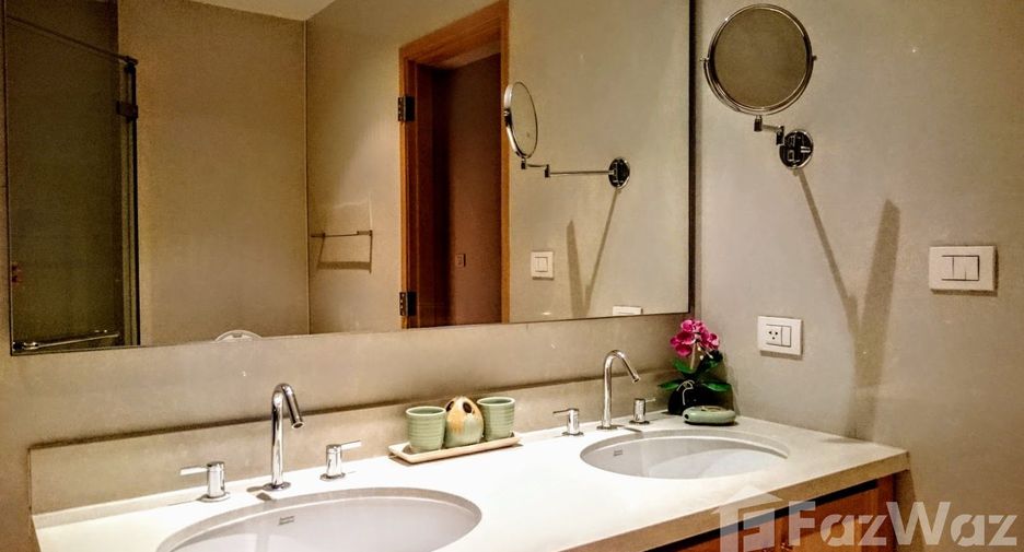 For rent 2 ベッドルーム condo in Khlong Toei, Bangkok