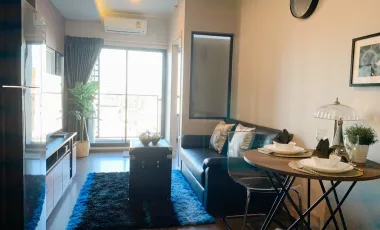 Condo en alquiler de 1 habitaciones en Phra Khanong, Bangkok