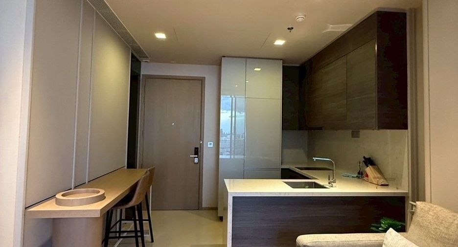 For rent 1 bed condo in Watthana, Bangkok
