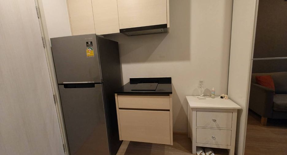 For rent 1 bed condo in Huai Khwang, Bangkok