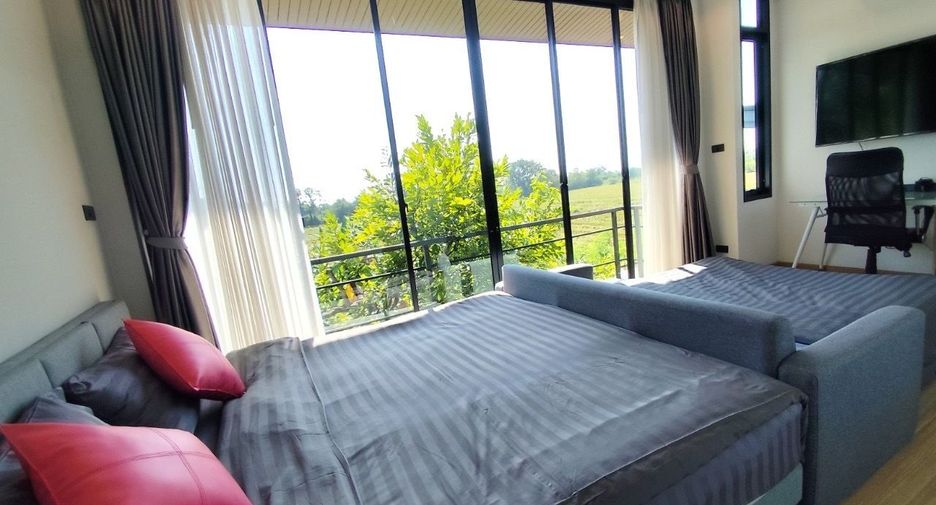 For rent 3 ベッドルーム villa in San Kamphaeng, Chiang Mai